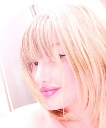 Устина, 36